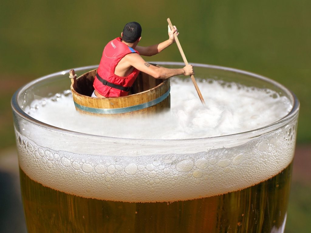 beer, afloat, drifting-1607001.jpg